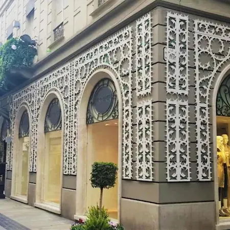 Giardino In Citta; Centralissimo * سانريمو