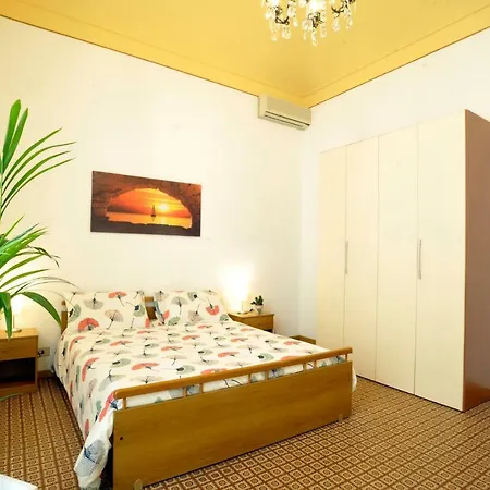 Giardino In Citta; Centralissimo アパート