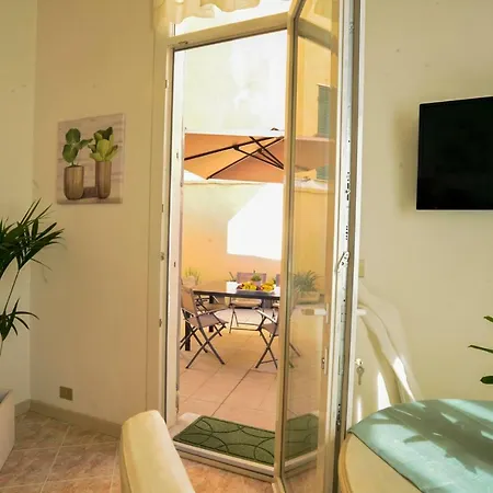 Giardino In Citta; Centralissimo Apartamento San Remo