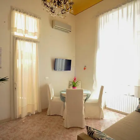 Giardino In Citta; Centralissimo サンレモ