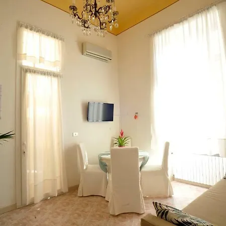 Giardino In Citta; Centralissimo Apartamento *